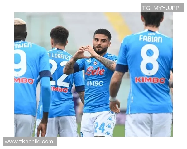 世界杯激战曼联与那不勒斯平局乌龙球引发全场争议与热议