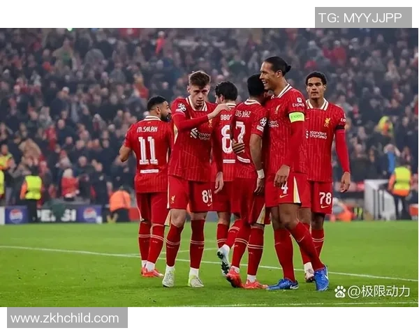 足总杯激战利物浦3-0战胜巴萨争议判罚引发全场热议