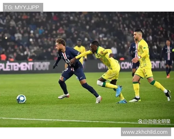 世界杯精彩对决国米与里昂激战成平局全场沸腾瞬间回顾