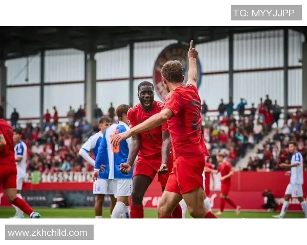 友谊赛精彩回顾拜仁战胜尤文图斯神扑瞬间震撼全场