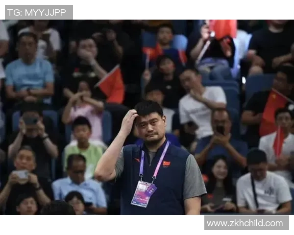 姚明场下休息时的思考与反思对篮球生涯的深远影响