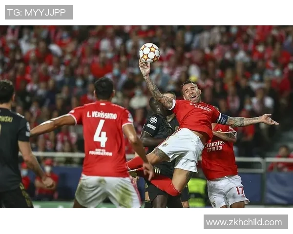 意甲精彩对决本菲卡逆转拜仁引发全场狂欢赛后深度解析