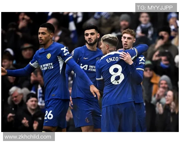 德甲激战：那不勒斯6比2大胜切尔西补时争议进球引发全场狂欢