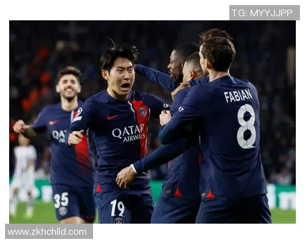 欧联杯精彩对决巴黎圣日耳曼大胜莱比锡乌龙球引发全场欢呼 欧联杯精彩对决巴黎圣日耳曼大胜莱比锡乌龙球引发全场欢呼