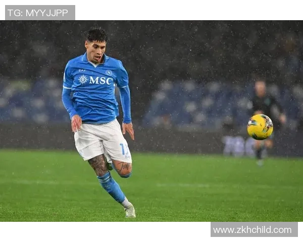 友谊赛精彩对决那不勒斯逆转马竞红牌事件引发全场热议