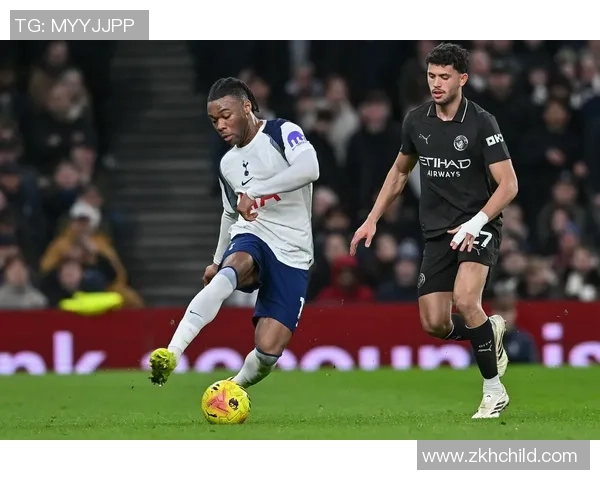 欧联杯曼城大胜热刺四球狂潮绝杀瞬间点燃全场激情