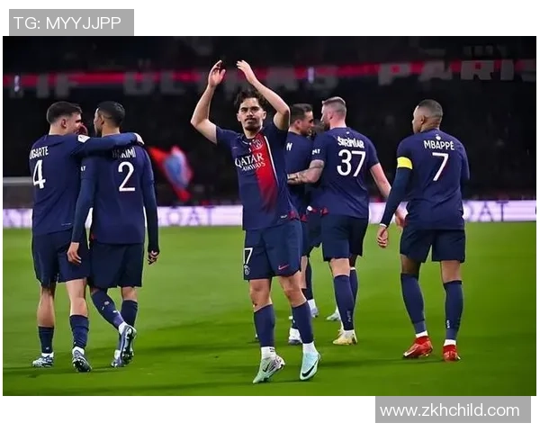 足总杯惊喜：巴黎圣日耳曼小胜切尔西引发全场狂欢回顾十大精彩进球