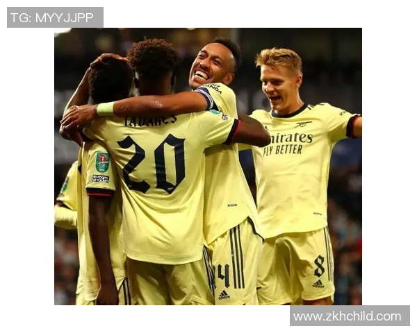 意甲焦点战AC米兰与热刺激战成和双方均无建树的精彩对决分析