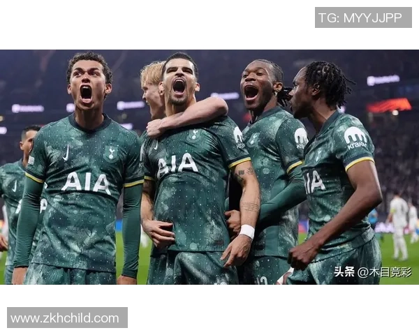 德甲惊现冷门热刺大胜曼联4-0逆转全场引发热议